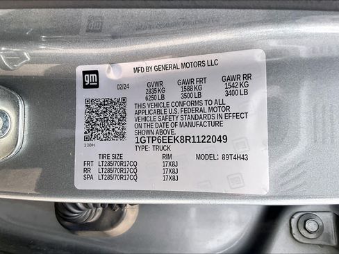 Used 2024 GMC Canyon AT4X AWD/4WD image 34