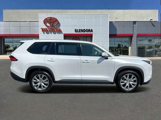 Certified 2024 Toyota Grand Highlander XLE video 2