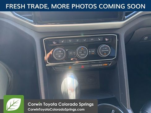 Used 2022 Volkswagen Atlas SE image 11