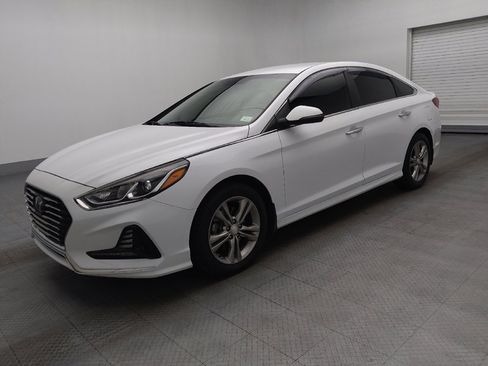 Used 2018 Hyundai Sonata SEL image 2