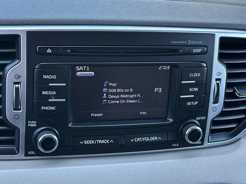 Used 2018 Kia Sportage LX AWD/4WD image 19