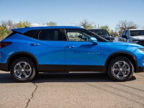 New 2026 Chevrolet Blazer LT w/ LPO, Cargo Package FWD image 4