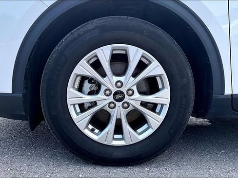 Used 2023 Ford Escape Active w/ Cold Weather Package FWD image 8