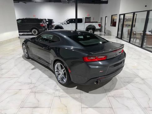 Used 2018 Chevrolet Camaro LT RWD image 10