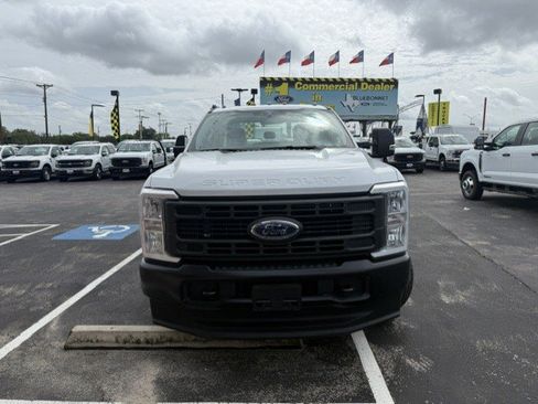 New 2026 Ford F350 XL AWD/4WD image 3