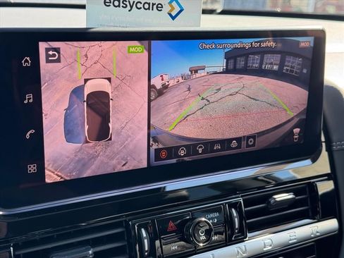 New 2026 Nissan Pathfinder Platinum image 25