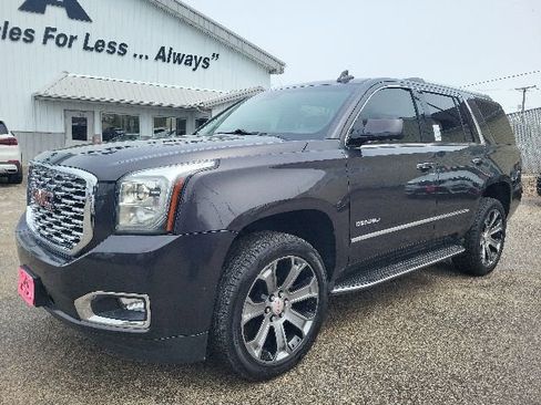Used 2018 GMC Yukon Denali w/ Open Road Package AWD/4WD image 26