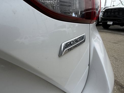 Used 2018 MAZDA MAZDA3 Grand Touring w/ Premium Equipment Package image 10