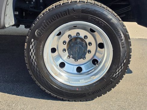 Used 2025 Ford F450 XLT w/ 360-Degree Camera Package AWD/4WD image 6