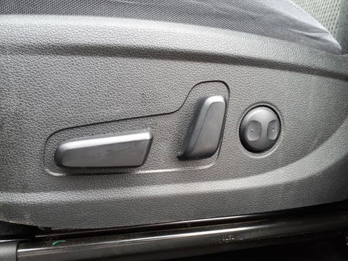 Used 2022 Hyundai Santa Fe SEL image 4