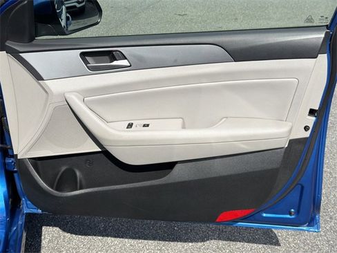 Used 2018 Hyundai Sonata SEL image 14