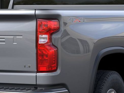 New 2026 Chevrolet Silverado 3500 LT w/ Convenience Package AWD/4WD image 11