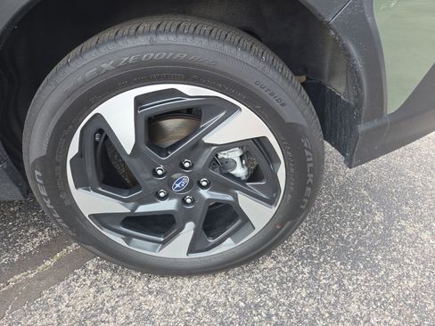 Certified 2024 Subaru Crosstrek 2.5i Limited AWD/4WD image 16