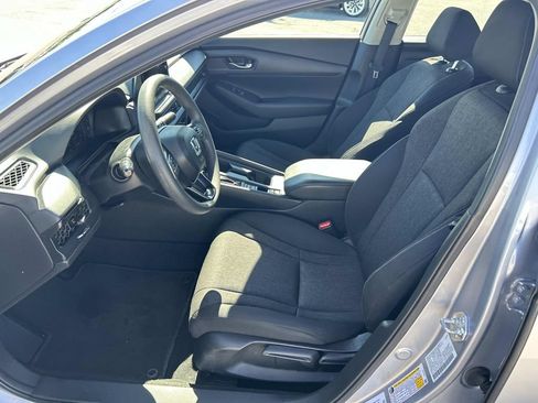 Used 2025 Honda Accord LX image 25
