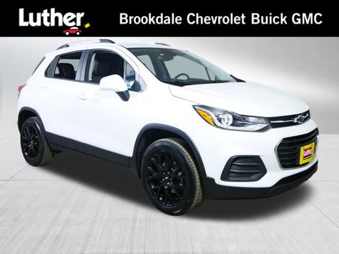 Used 2022 Chevrolet Trax LT w/ Sport Edition image 1