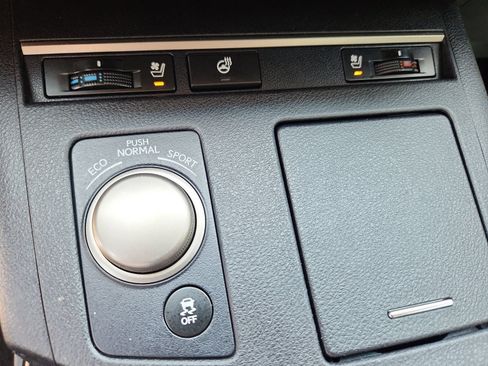 Used 2014 Lexus ES 350 w/ Premium Package FWD image 22