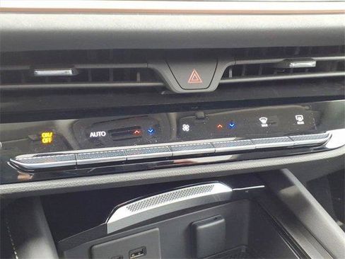 New 2026 Buick Envision Sport Touring image 10