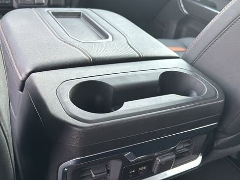 Used 2022 GMC Sierra 2500 AT4 w/ Gooseneck/5TH Wheel Package image 29