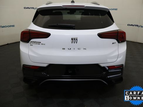 Used 2024 Buick Encore GX Sport Touring image 8