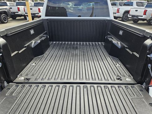 New 2025 Toyota Tacoma SR5 image 9