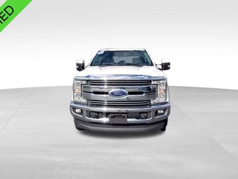 Used 2018 Ford F250 Lariat w/ Lariat Ultimate Package AWD/4WD image 4