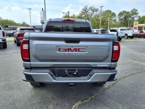 New 2025 GMC Canyon Elevation image 12