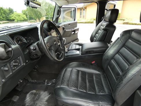 Used 2006 HUMMER H2 image 48
