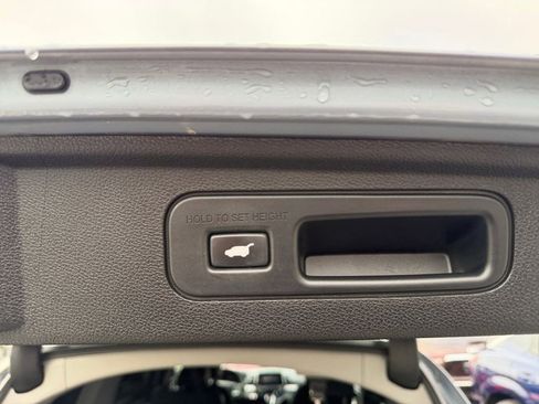 Used 2023 Honda Odyssey Elite image 10