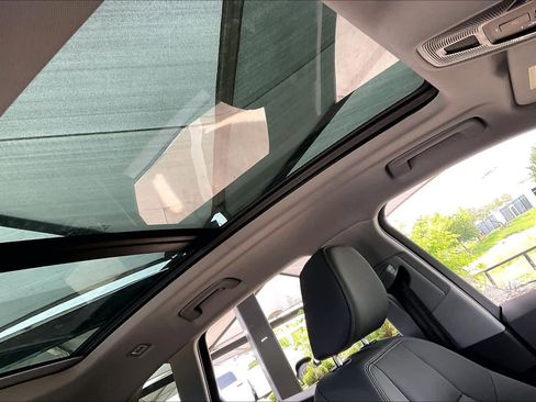 Used 2025 Audi Q5 Premium Plus w/ Premium Plus image 13