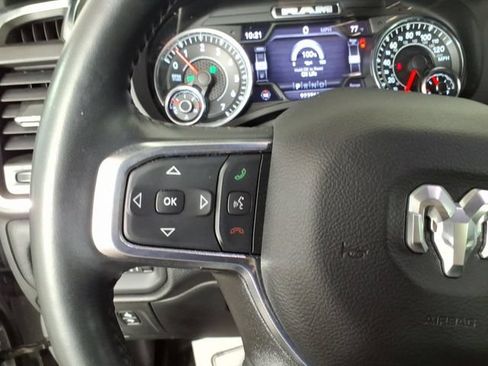 Used 2023 RAM 1500 Laramie AWD/4WD image 16