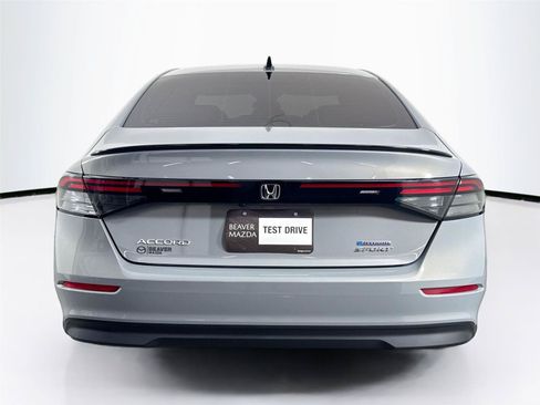 Used 2025 Honda Accord Sport image 11