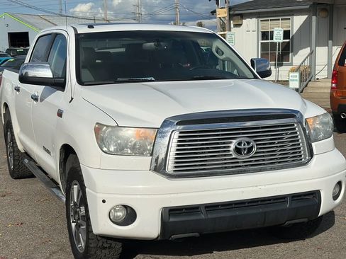 Used 2013 Toyota Tundra Limited w/ Memory Pkg AWD/4WD image 1