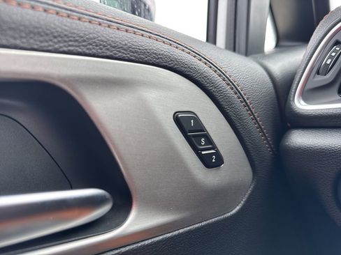 New 2026 Chrysler Pacifica Pinnacle AWD/4WD image 10