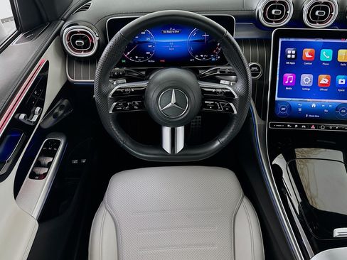 Used 2025 Mercedes-Benz GLC 350e 4MATIC w/ AMG Line image 19