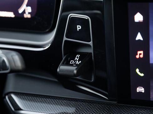 Certified 2026 Porsche Cayenne S AWD/4WD image 18