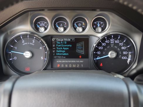 Used 2015 Ford F350 Lariat w/ Lariat Ultimate Package AWD/4WD image 9