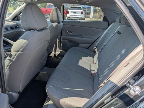 Used 2026 Hyundai Elantra SEL Sport Premium FWD image 31
