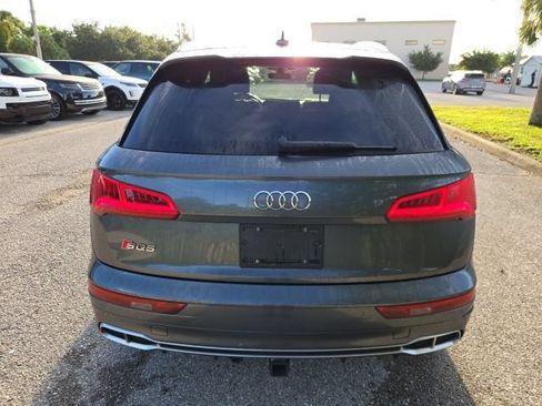 Used 2019 Audi SQ5 Premium Plus w/ Premium Plus Package AWD/4WD image 4