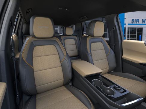 New 2026 Chevrolet Equinox ACTIV w/ Convenience Package III image 16