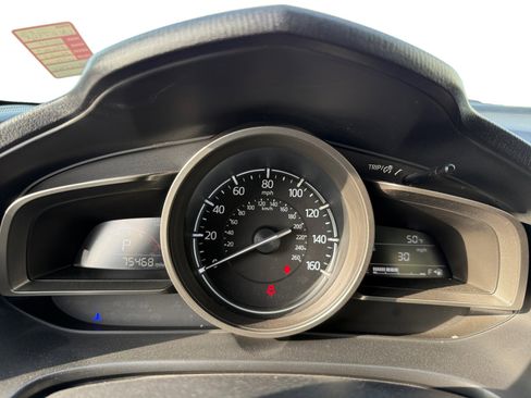 Used 2017 MAZDA MAZDA3 Touring image 11