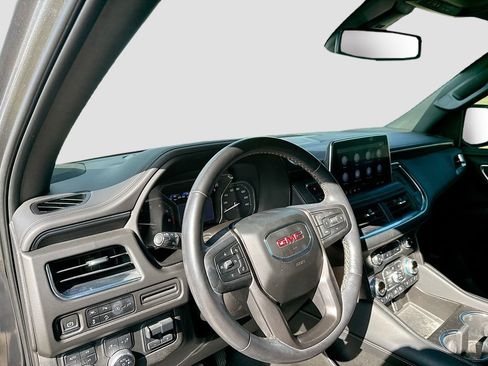 Used 2021 GMC Yukon AT4 w/ LPO, Illumination Package AWD/4WD image 12