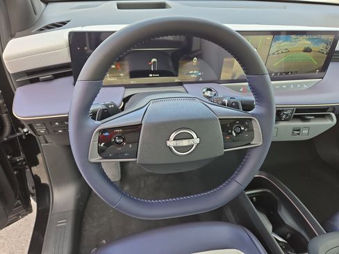 New 2026 Nissan Leaf Platinum+ image 35