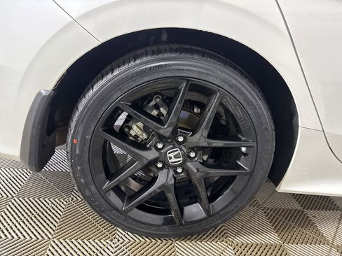 Used 2024 Honda Civic Sport image 27
