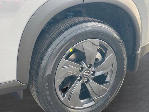 New 2026 Nissan Rogue SV w/ Cold Weather Package FWD image 9