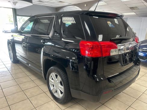 Used 2013 GMC Terrain SLE image 2