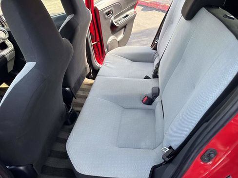 Used 2015 Toyota Prius C One image 17