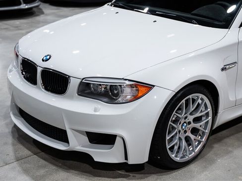 Used 2011 BMW 1 Series M RWD image 11