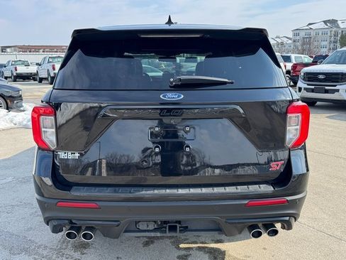 Used 2022 Ford Explorer ST w/ Equipment Group 401A image 9
