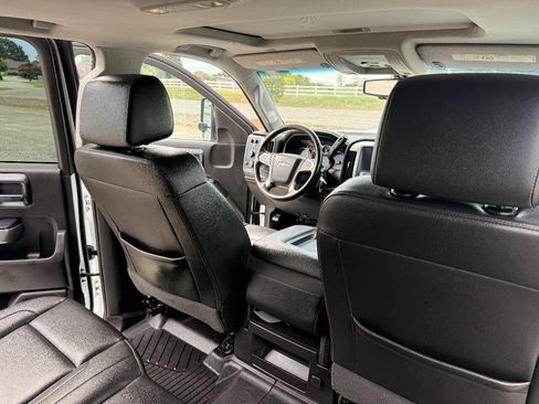 Used 2017 Chevrolet Silverado 2500 LTZ w/ Duramax Plus Package AWD/4WD image 23