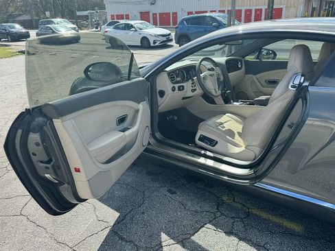 Used 2012 Bentley Continental GT image 9